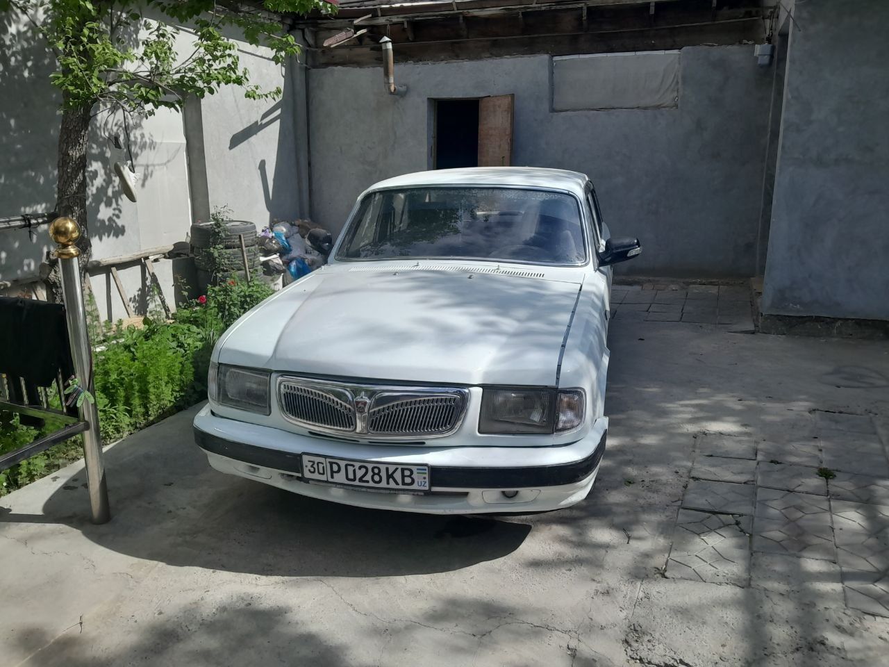 Волга 3110 сотилади
