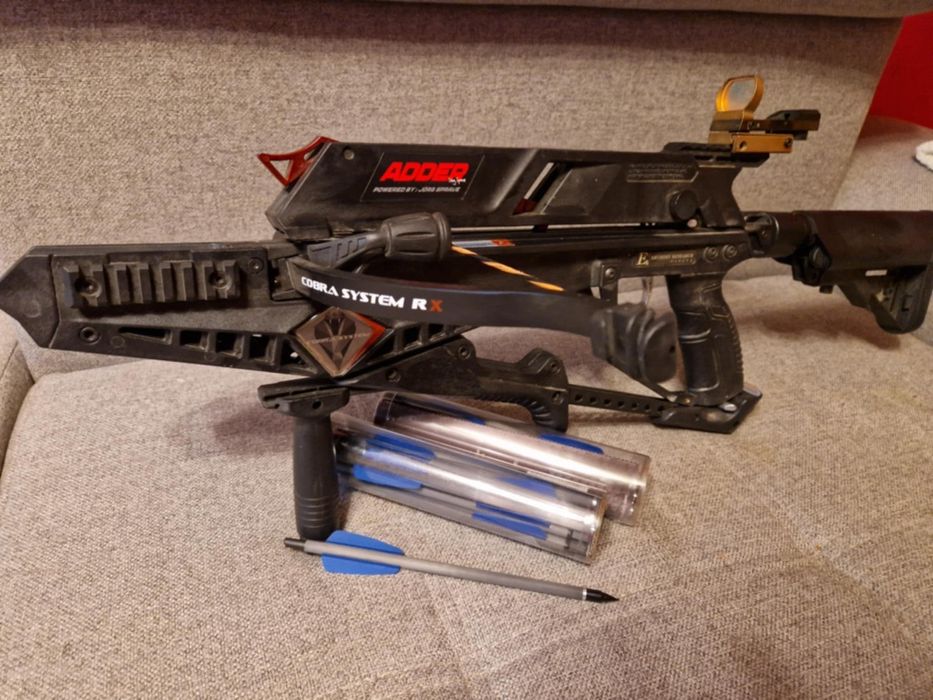 Arbaletă repetitivă EK Archery Cobra RX Adder + săgeți