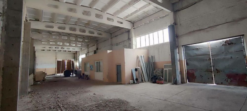 Продаётся 6 га производственная база.