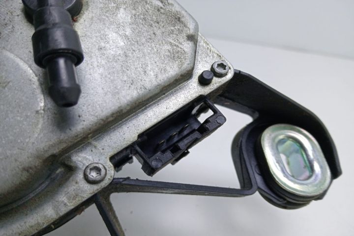 Motoras stergatoare hayon   A2038205342 Mercedes-Benz C-Class W203/S2