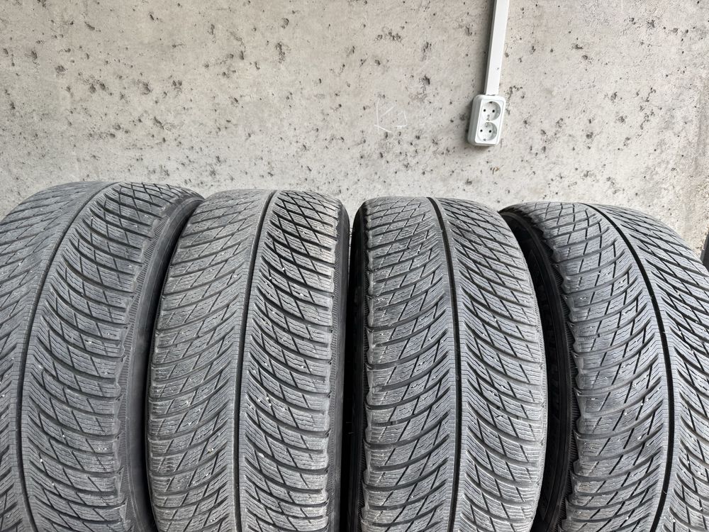 Зимни гуми 245/45/17 Michelin Alpin 5 DOT 2021