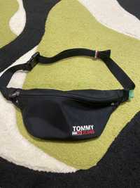 Чанта на Tommy Hilfiger