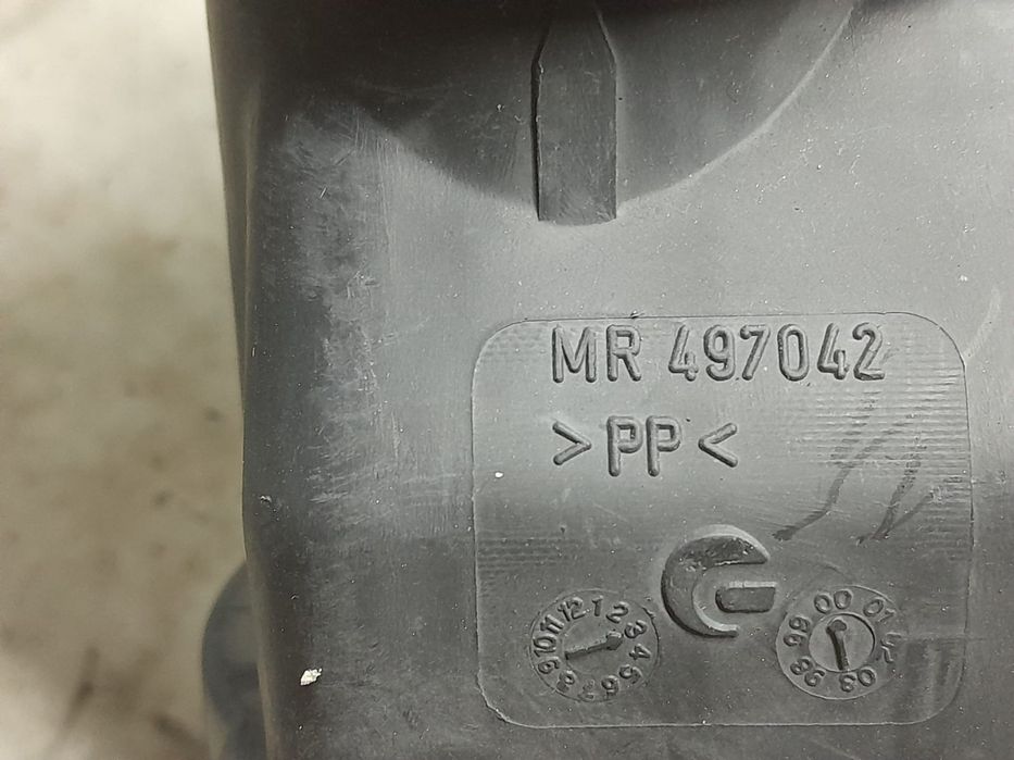 Furtun tub aer MR497042 Mitsubishi Pajero Pinin 1 [1998 - 2006]