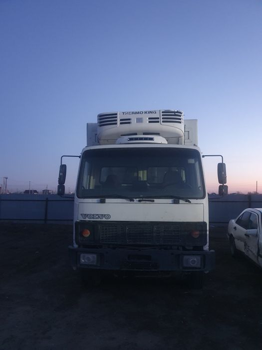 Рефрижератор пяти тонник вольво FL 611