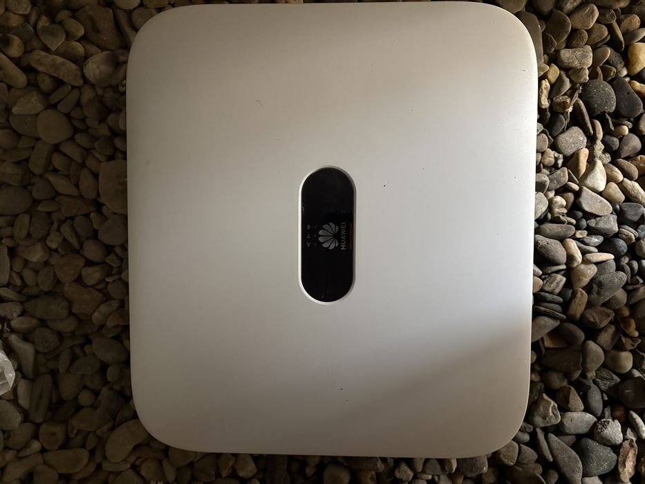 Vand invertor Huawei 5kw trifazat