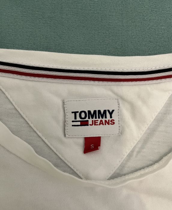 Tricou cropped Tommy Jeans
