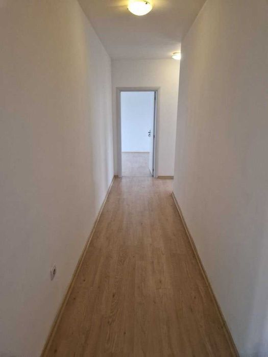 Дава се под наем Тристаен апартамент в София, Център - 102 кв.м за 612 € - Снимка #4