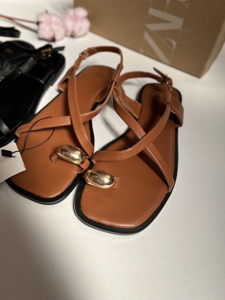 Босоножки женские Zara