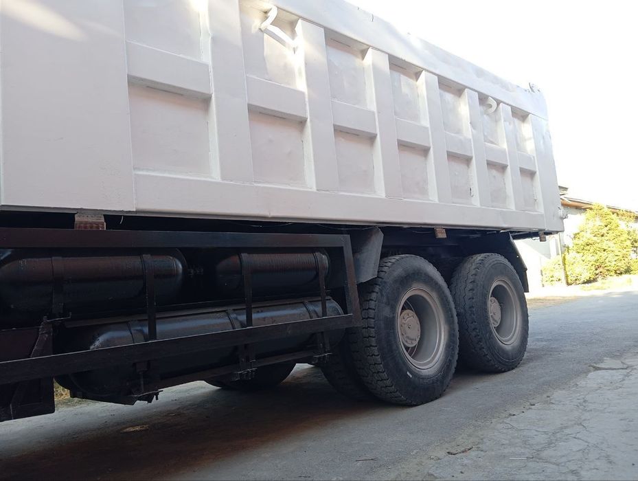 HOWO SINOTRUK сотилади срочно