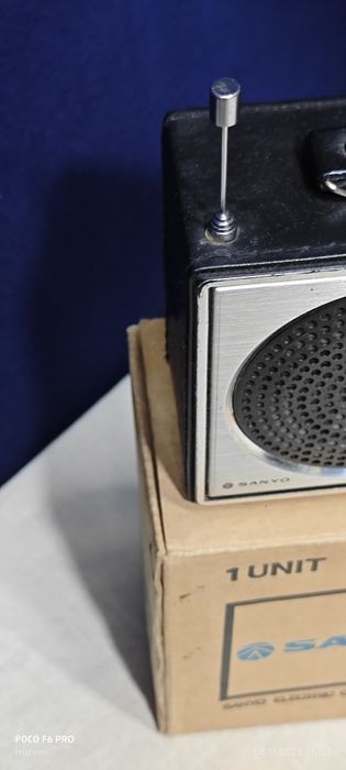 Радиоприемник Sanyo RP-2805. В коллекционном состоянии.