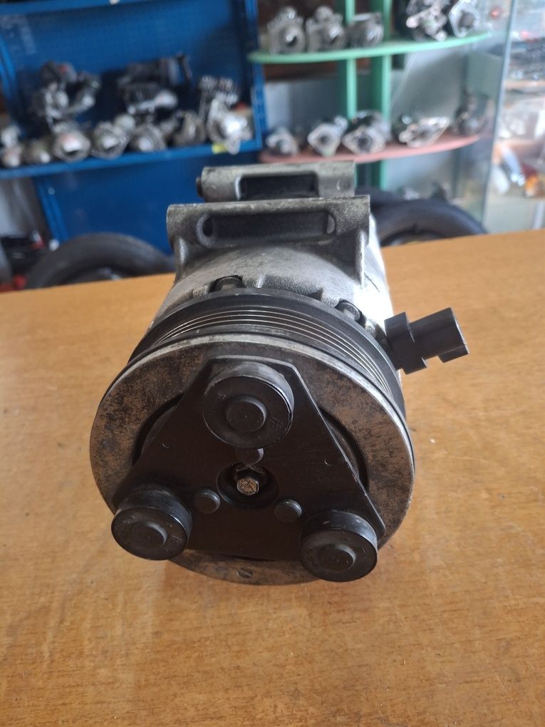 Compresor aer condiționat Ford Galaxi 1.8 Tdci 2006-2015