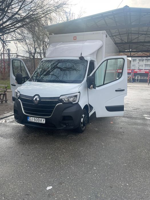Vand Renault Master 3,5t autoutilitară