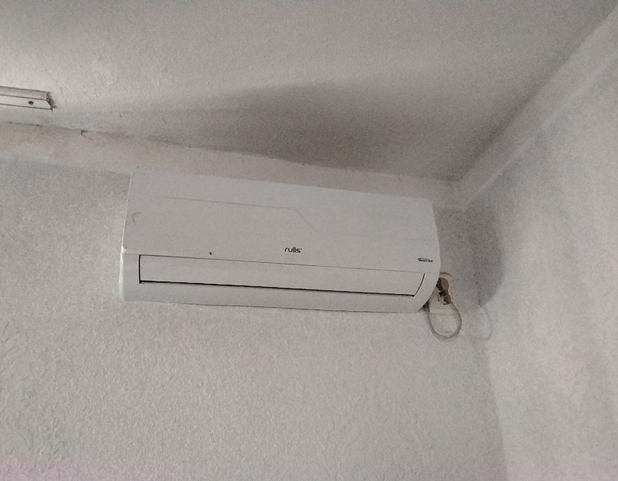 Продам срочно кандиционер - rulls инвектор