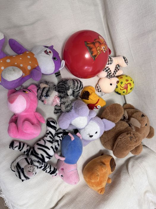 Отдам игрушки даром