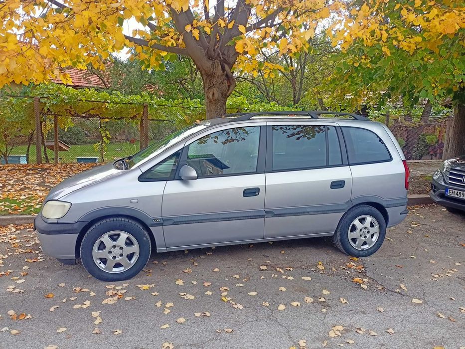 Опел Зафира 2002