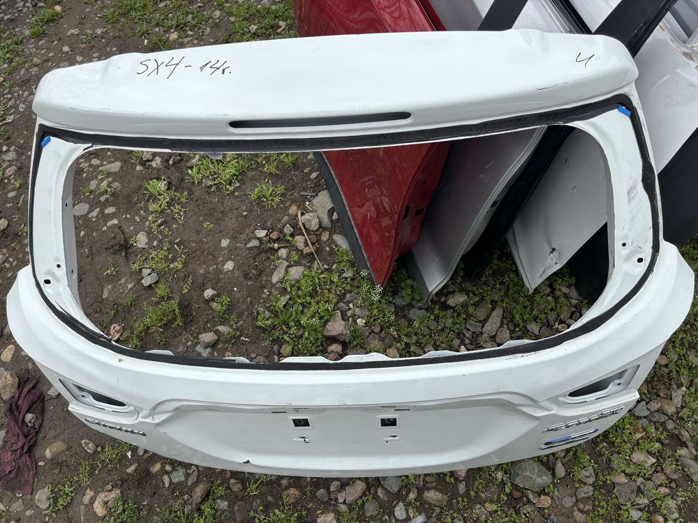 Капак Suzuki SX4 S-Cross