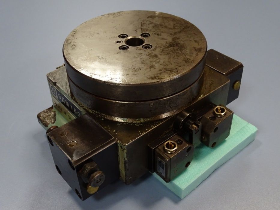 Въртяща делителна маса ВДМ 160