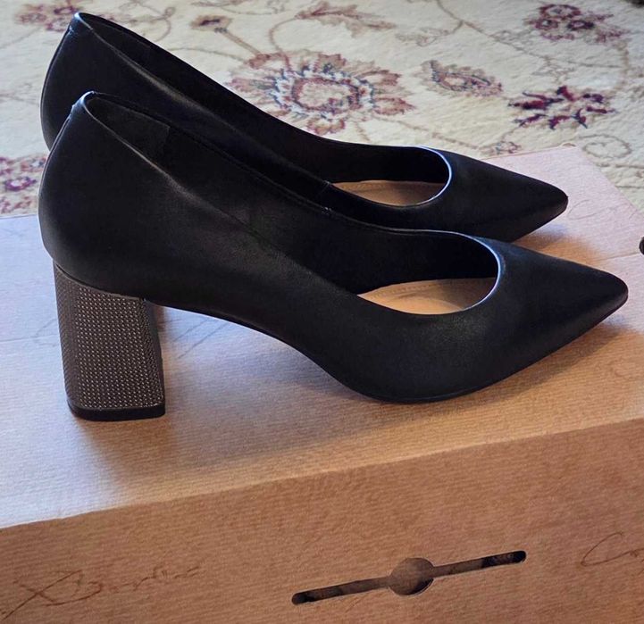 Нови официални дамски обувки