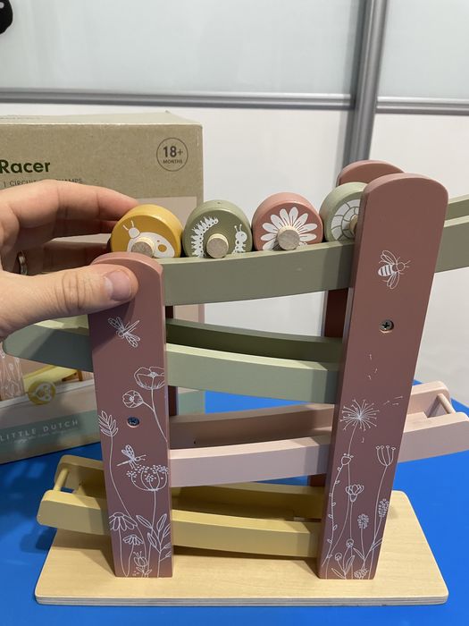Jucarie Montessori din lemn - Pista de curse Little Dutch