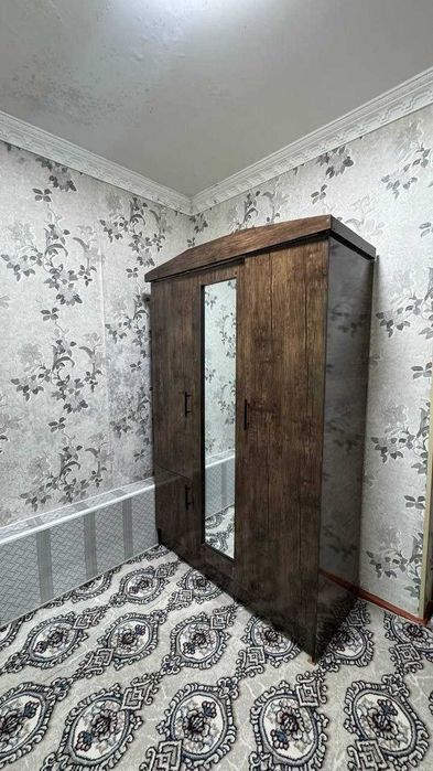 Фрунзиский Бегим магазини 2 хонали квартира ижарага берилади.ID: 1460