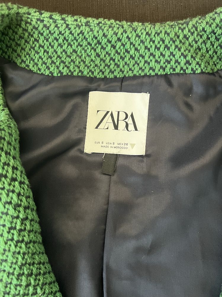 Къс блейзер Zara