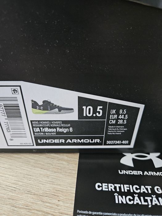 Under Armour Tribase Reign 6