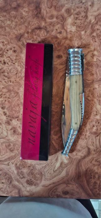 Cricket Spaniol briceag