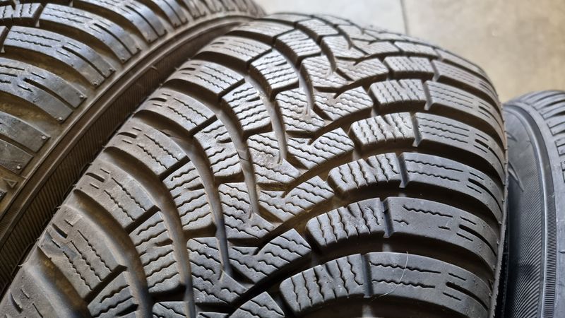 225/55/19 FALKEN 4бр