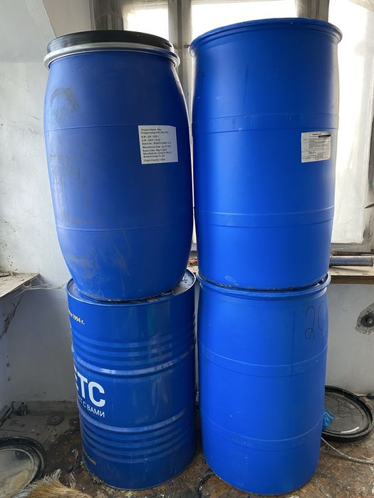 Bochka sotiladi 5 tasi bor 100 minga berboraman hammasi 200 L lig