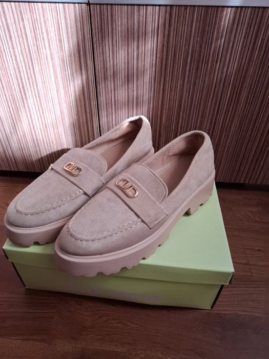 Дамски обувки 40