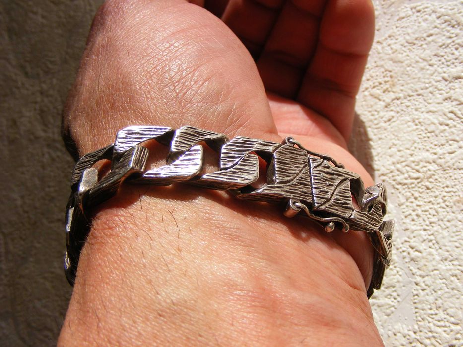 Уникална Масивна Сребърна Гривна