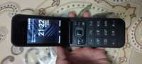 Nokia 2720 Flip. Made in VIETNAM