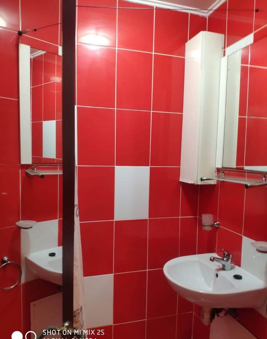 Vând garsonieră pe strada grivitei