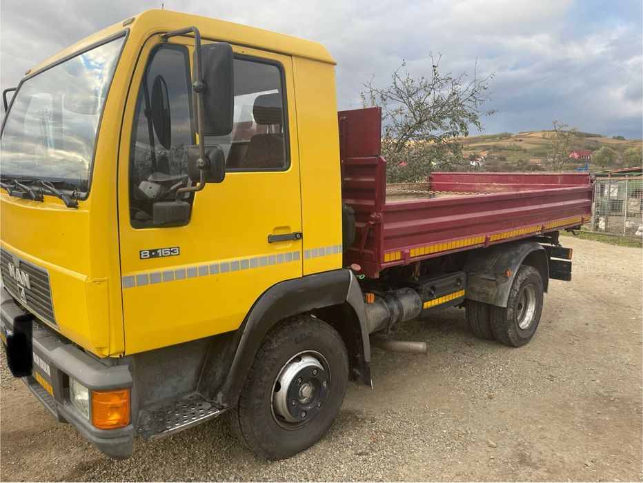 Vând Man  basculanta L 2000