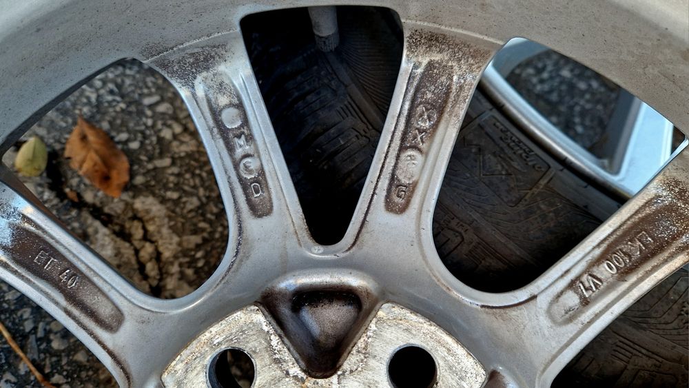 VW 15 5х100 лети джанти Фолксваген Шкода Сеат. 185/65/15 зимни. 5x100