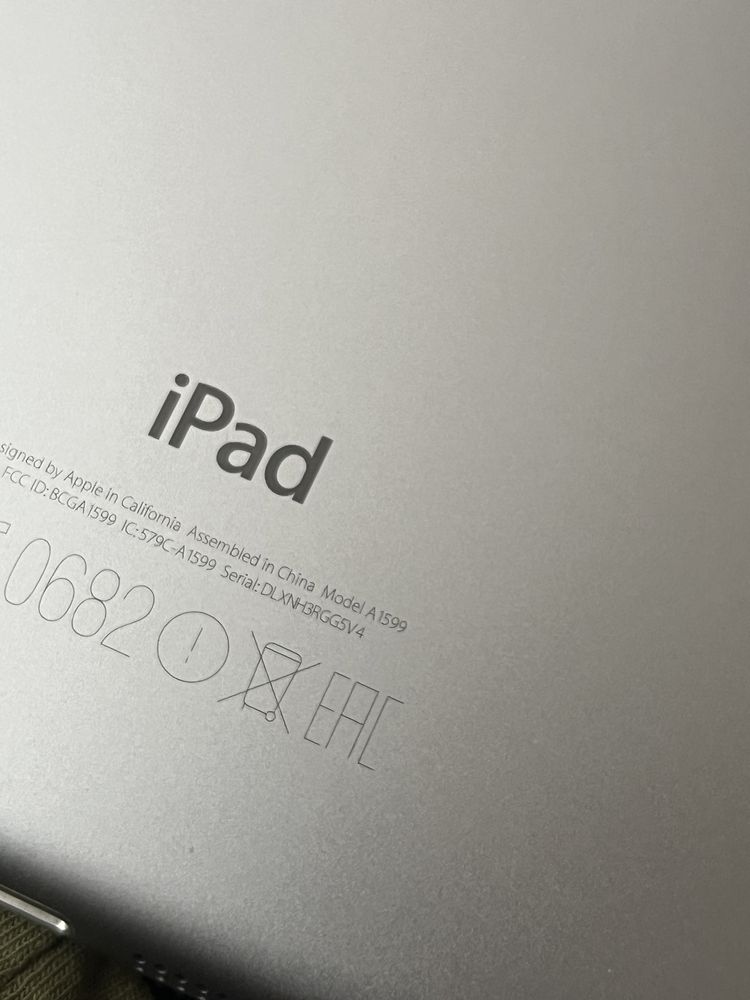 Ipad mini 3 1599