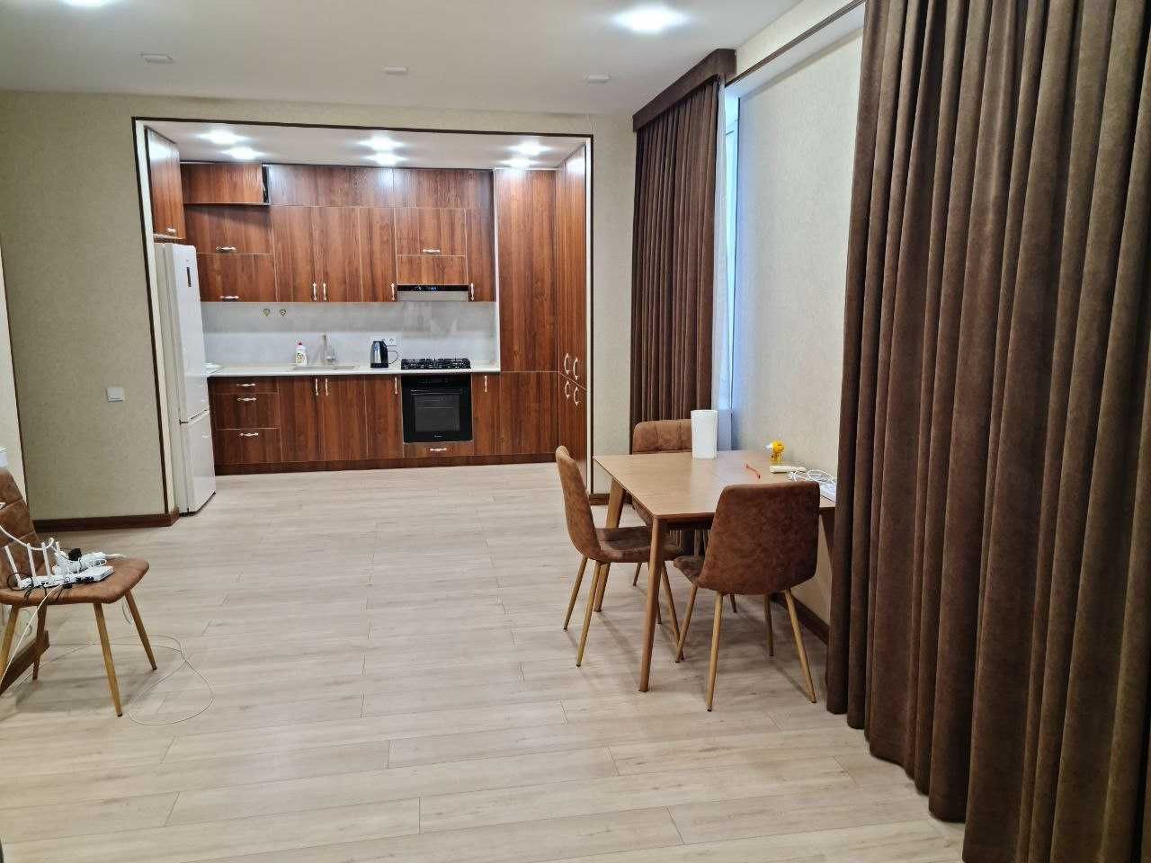 2х комнатная. новостройка. Паркентский, Корзинка Авиатор.парковка есть