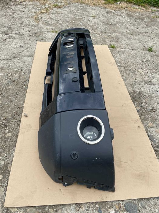 Bara fata Land Rover Discovery 3 culoare negru