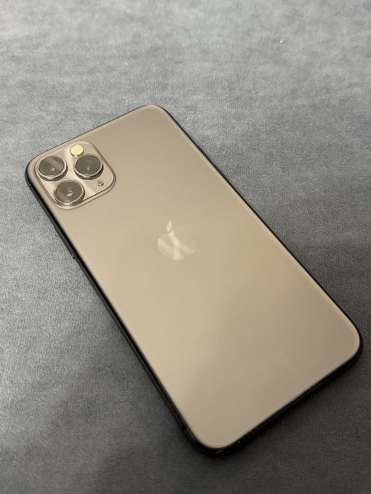 Продам İphone 11 Pro 64GB