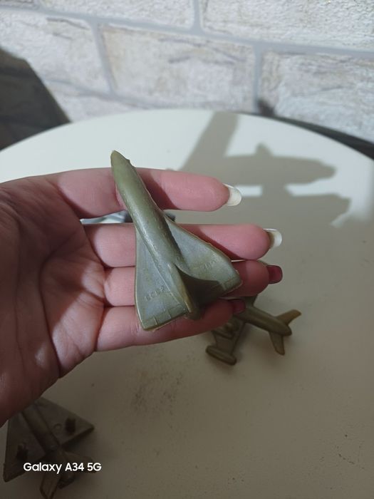 Стари пластамасови самолетчета