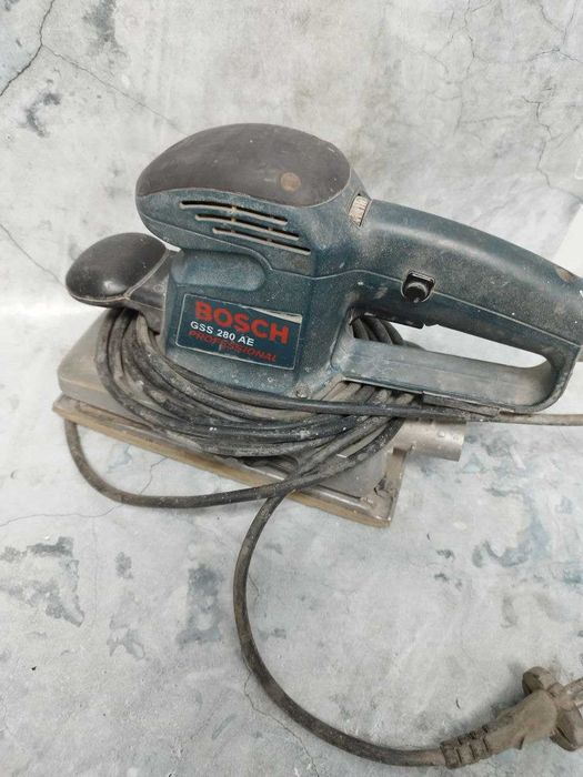 Шлиф-машинка Bosch (695368 г. Кокшетау, ул. Абая 128, 21)