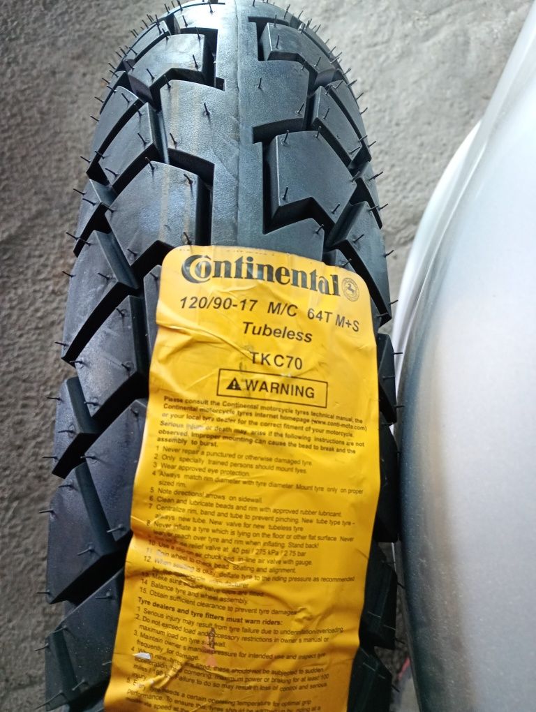 Офроуд Чисто нова гума за мотор Continental 120/90/17 дот4722