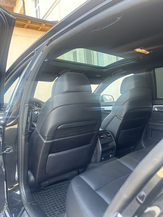 Bmw seria 7 long an 2011 la variante pretul creste
