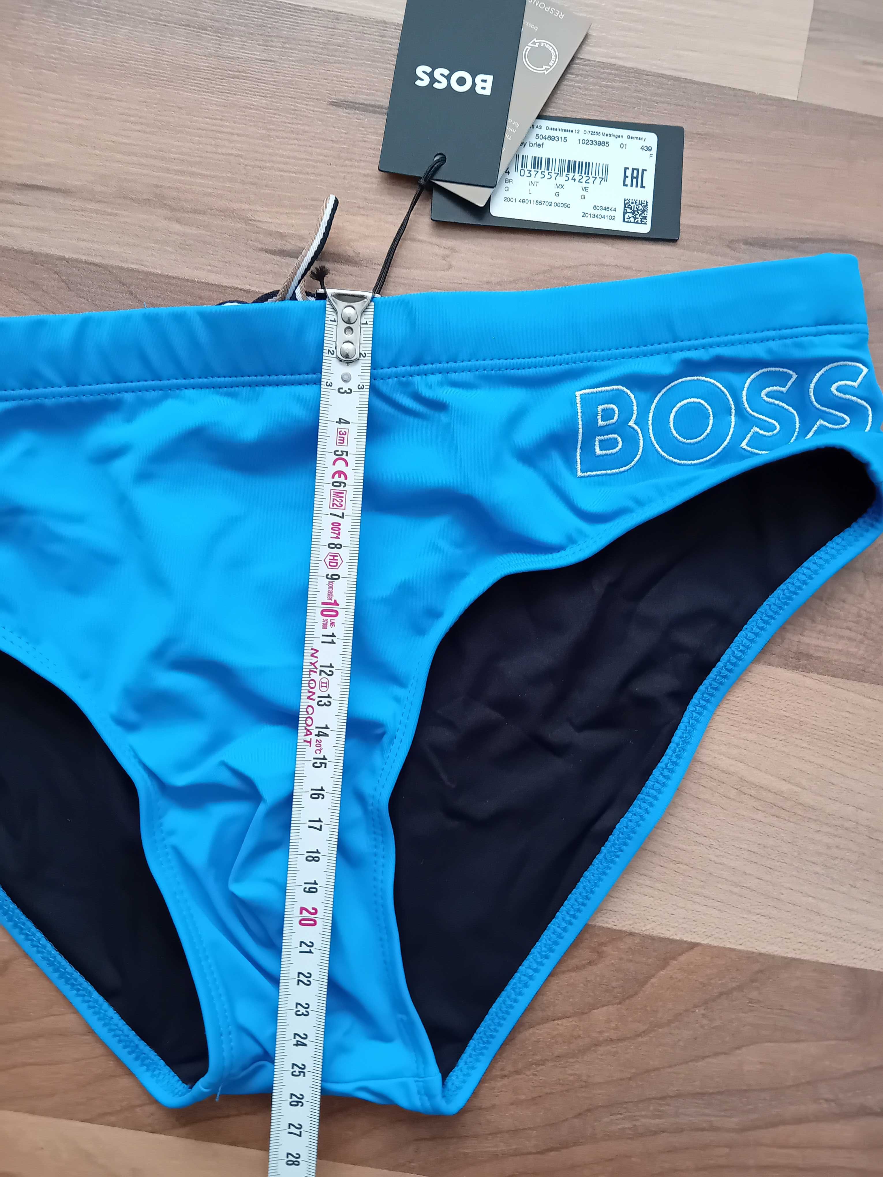 Boss L/XL бански и шорти за плаж