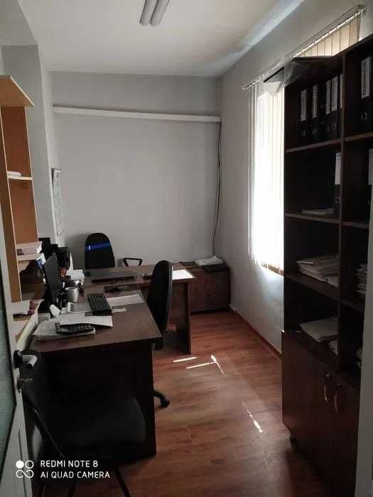 Ракат Улугбек Интернейшнл 135 м² 1-этаж ремонт мебель парковка общая
