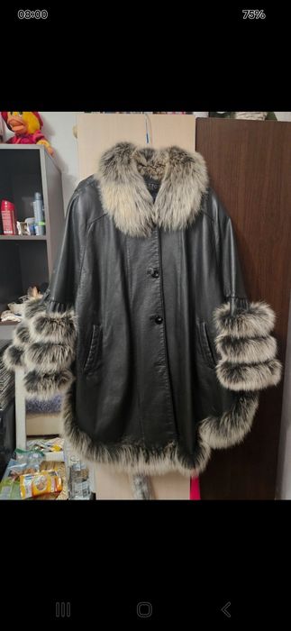 Haina piele cu vulpe argintie