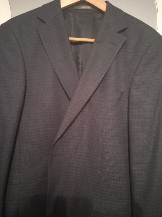 Продам мужской костюм