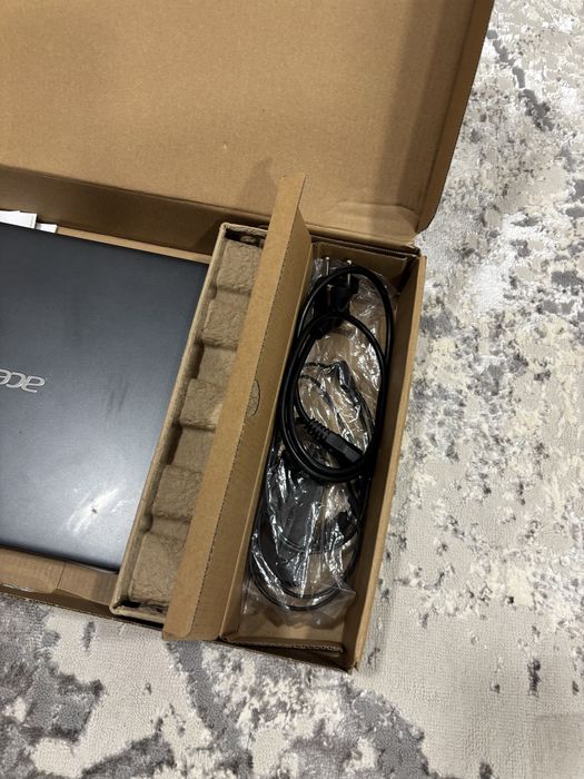продается ноутбук Acer
