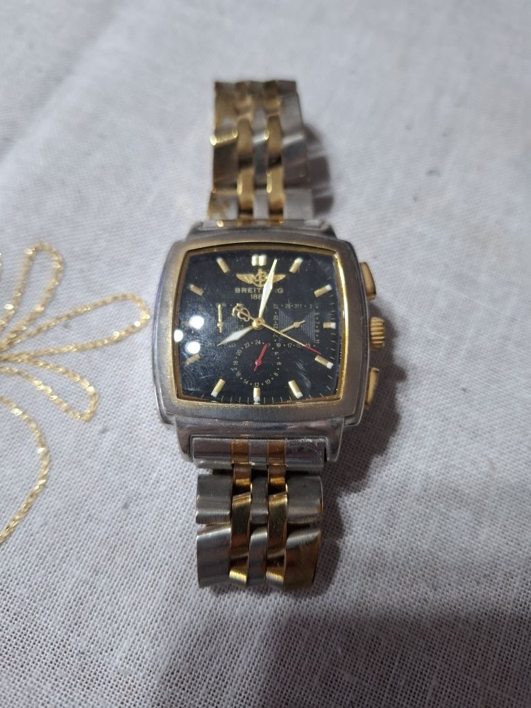 Breitling,Часовник