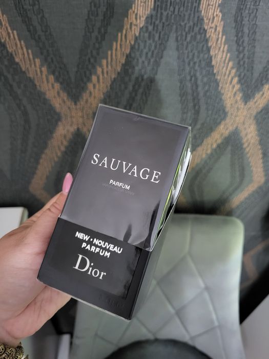Dior sauvage parfum sigilat